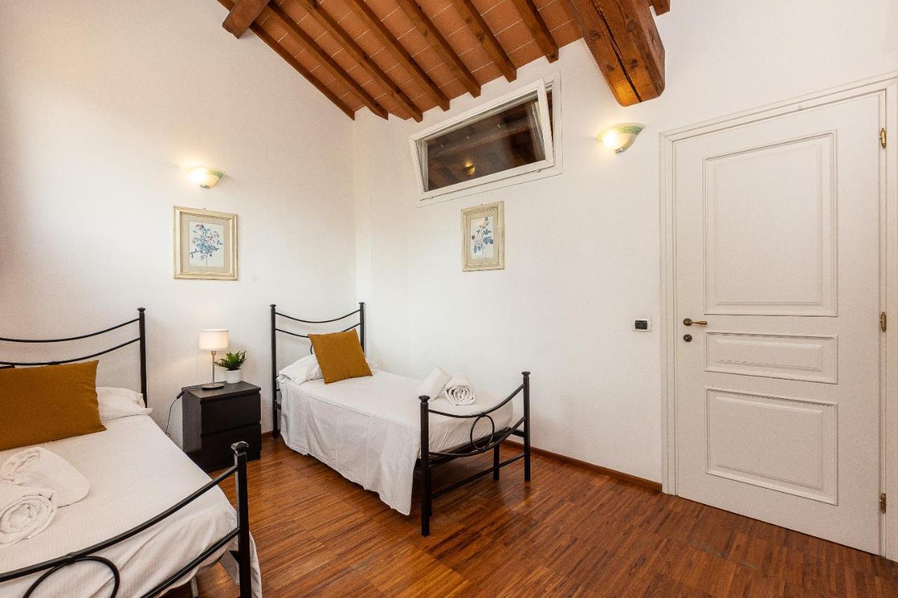 Palazzo Ghibellina By Rental In Флоренция Экстерьер фото