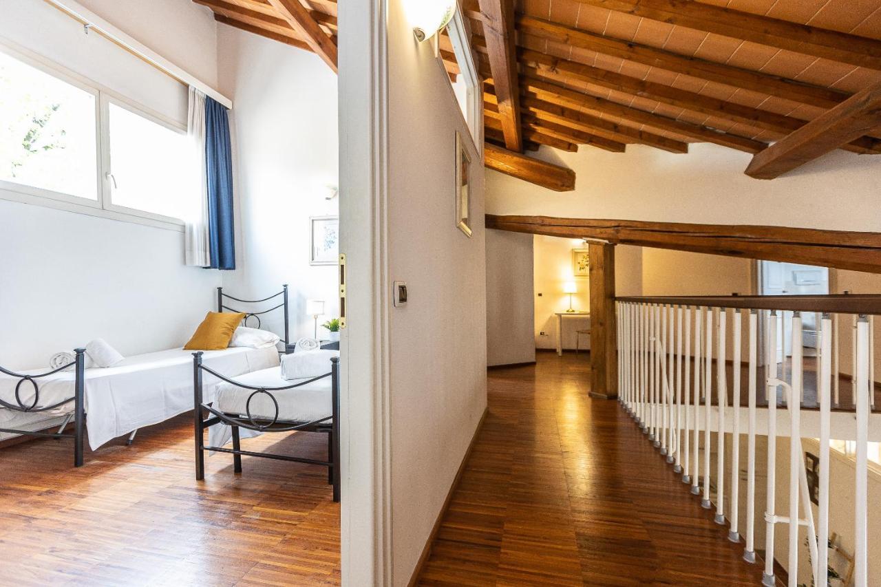 Palazzo Ghibellina By Rental In Флоренция Экстерьер фото